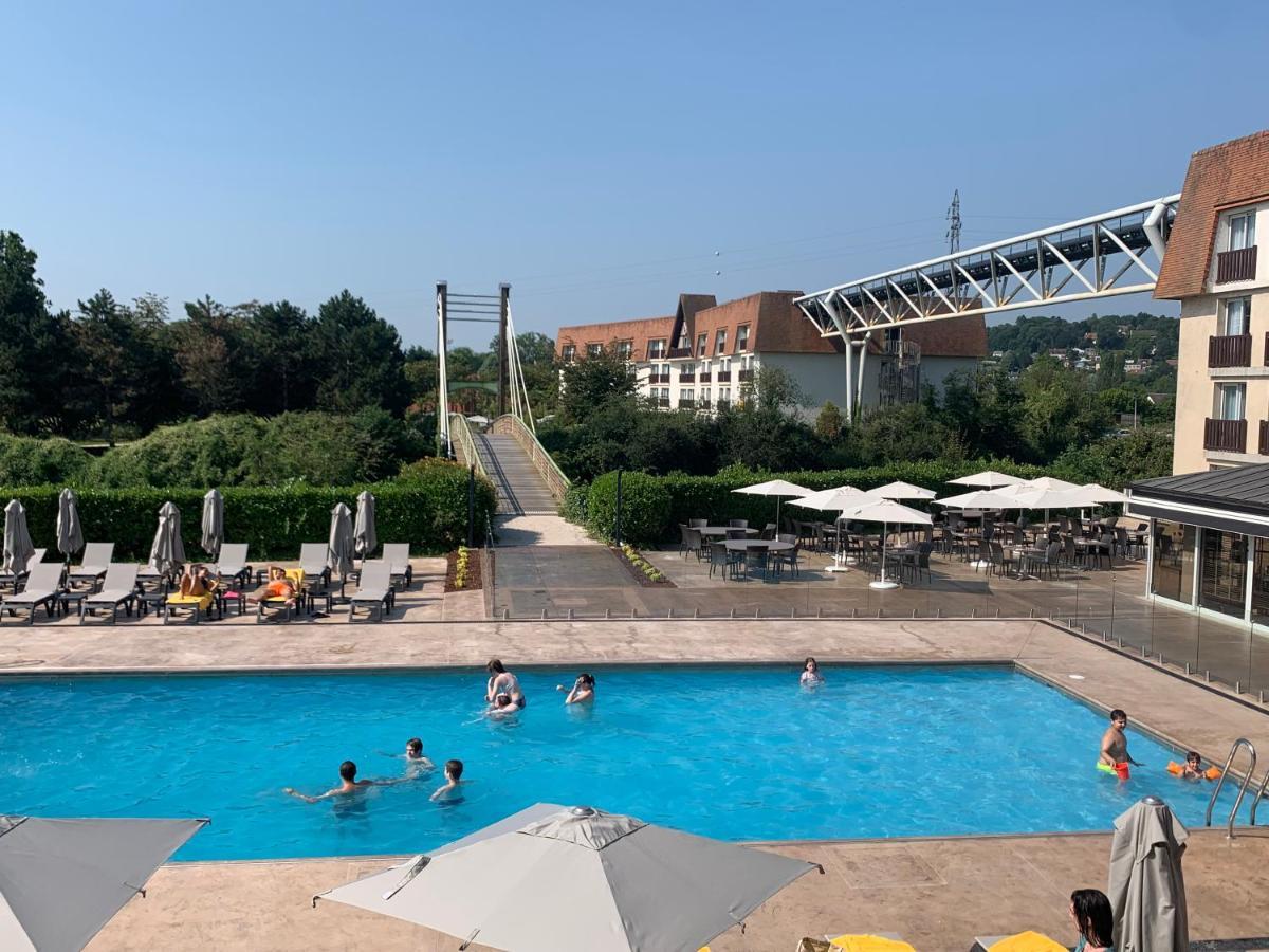 Amiraute Hotel Golf Deauville Touques Exterior photo